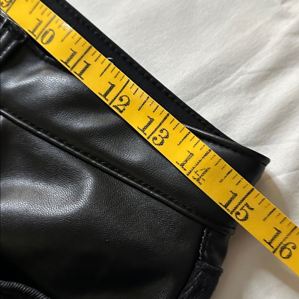 Abercrombie & Fitch Curve Love High Rise ‘90s Relaxed Jean Size 29 - Picture 10 of 12
